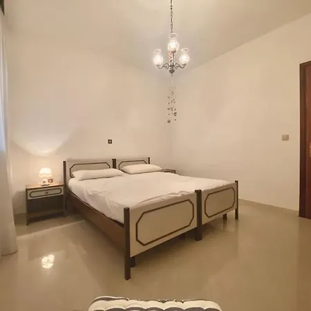 Sottomarina A 5 Min Free Park E Garage *